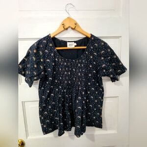 Moon and Stars Mata Traders Top